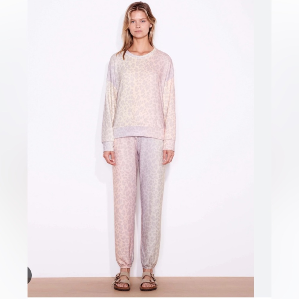 NWT Sundry Rainbow cozy Leopard Joggers